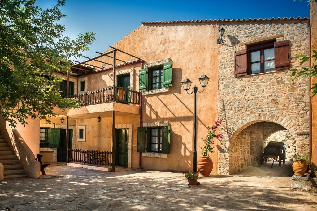 Enagron Ecotourism Village Axós Екстериор снимка